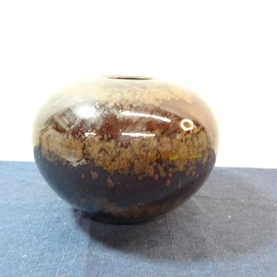 LOT 593. CERAMIC VASE