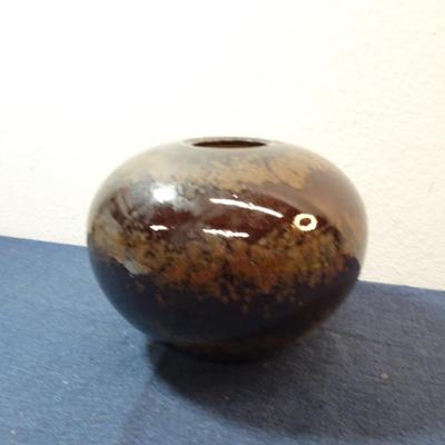 LOT 593. CERAMIC VASE