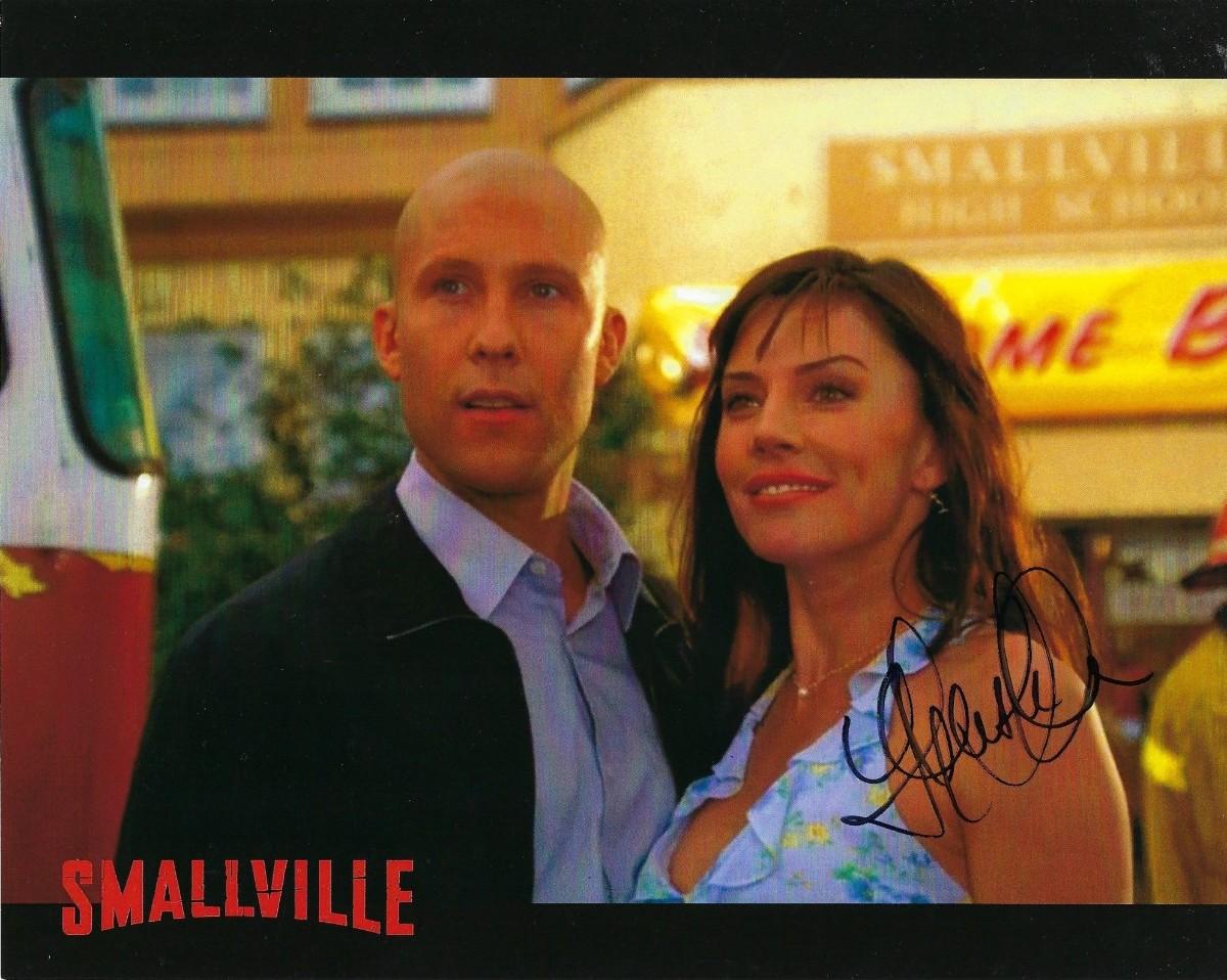 Krista Allen signed Smallville photo | EstateSales.org
