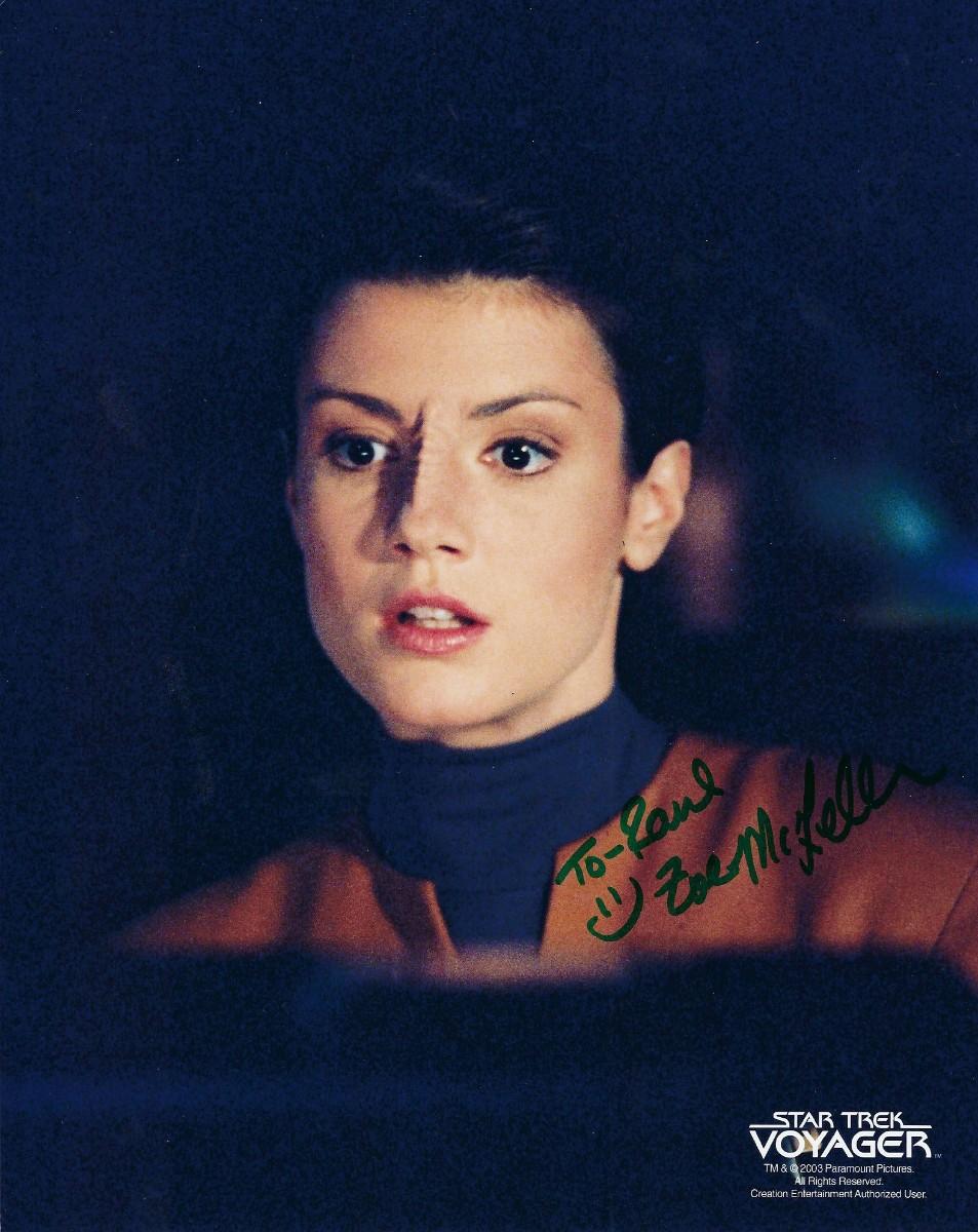 Star Trek Voyager Zoe McLellan signed photo | EstateSales.org