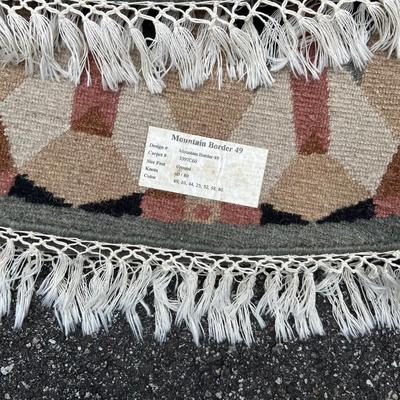 Tibetan 100% Tibetan Wool, 6’ Round Hand Made in Nepal Rug (DR-RG)