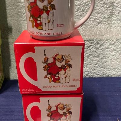2 Hallmark Christmas Mugs