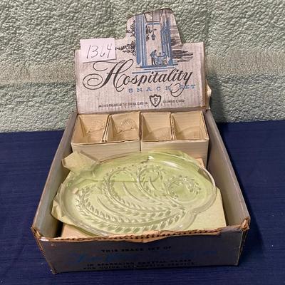Vintage Party Plates and Cups