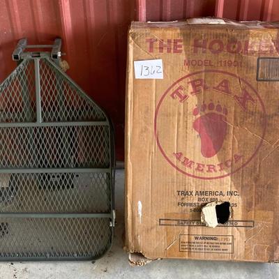 New in Box Trax America Tree Stand