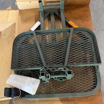 New in Box Trax America TreeStand