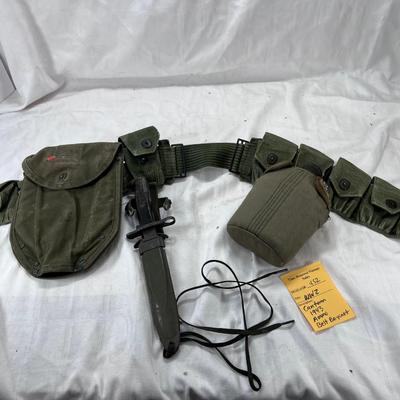 1943 Unoted States Ammo belt with Bayonet, Canteen and utility pouch