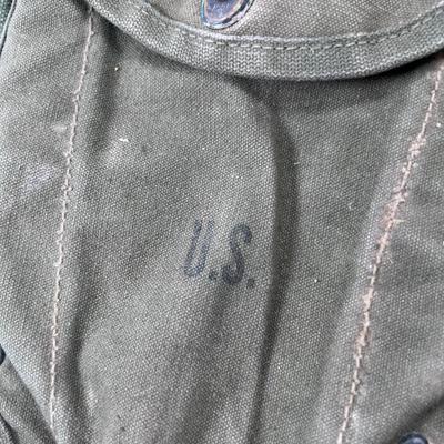 1943 Unoted States Ammo belt with Bayonet, Canteen and utility pouch