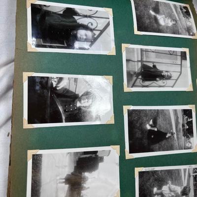 1930s-1940s Black and white Photo Album 40 pages.