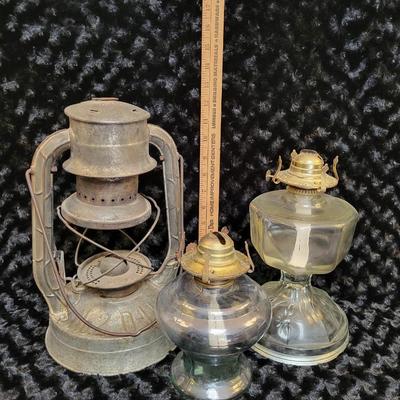 Antique Oil Lamps/Base