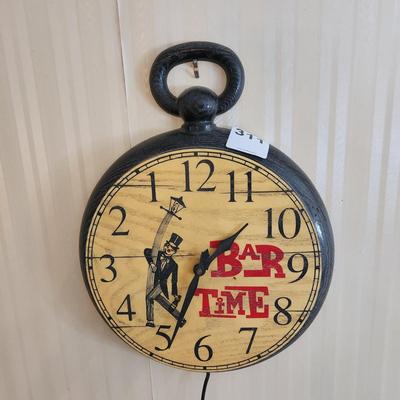 Vintage Bar Time Reverse Clock Working Barware