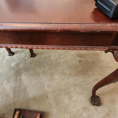 Antique Hand Carved Claw & Ball Dining Room Table 42Wx 62L w 5 9