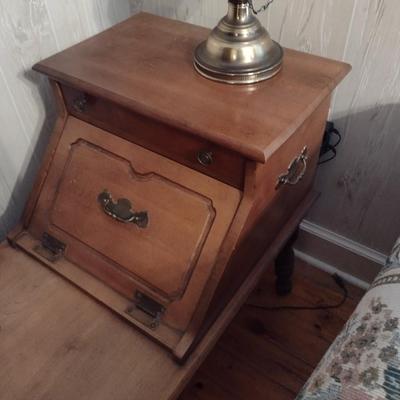 Vintage Solid Wood Side Phone Table (No Contents)