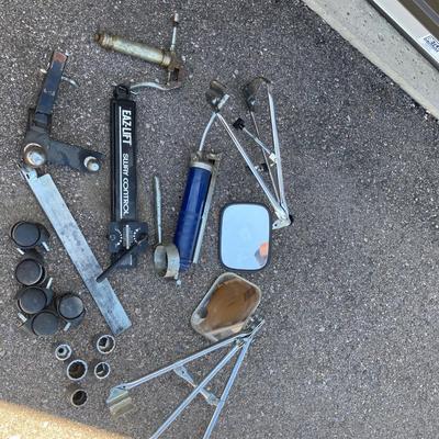 LINCOLN GREASE GUN, EAZ-LIFT SWAY CONTROL, TOW MIRRORS,  3/4â€ DRIVE SOCKETS AND MORE