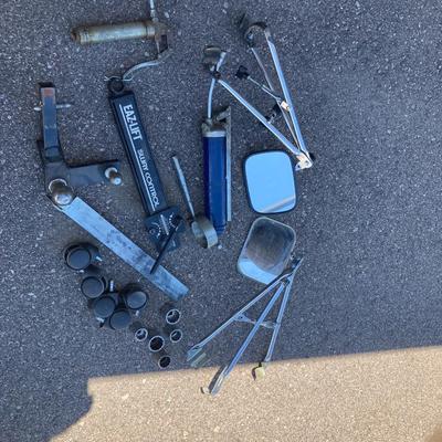 LINCOLN GREASE GUN, EAZ-LIFT SWAY CONTROL, TOW MIRRORS,  3/4â€ DRIVE SOCKETS AND MORE