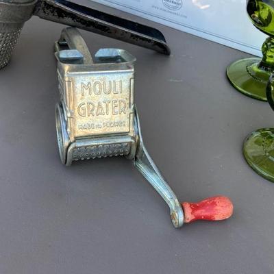 VINTAGE JUICER , GRATER AND GOBLETS