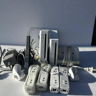 Wii lot two game systems