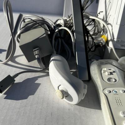 Wii lot two game systems