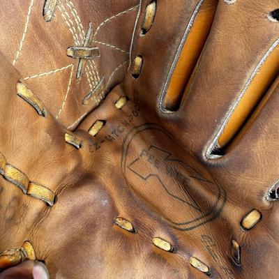 Lot of vintage Baseball and softball gloves