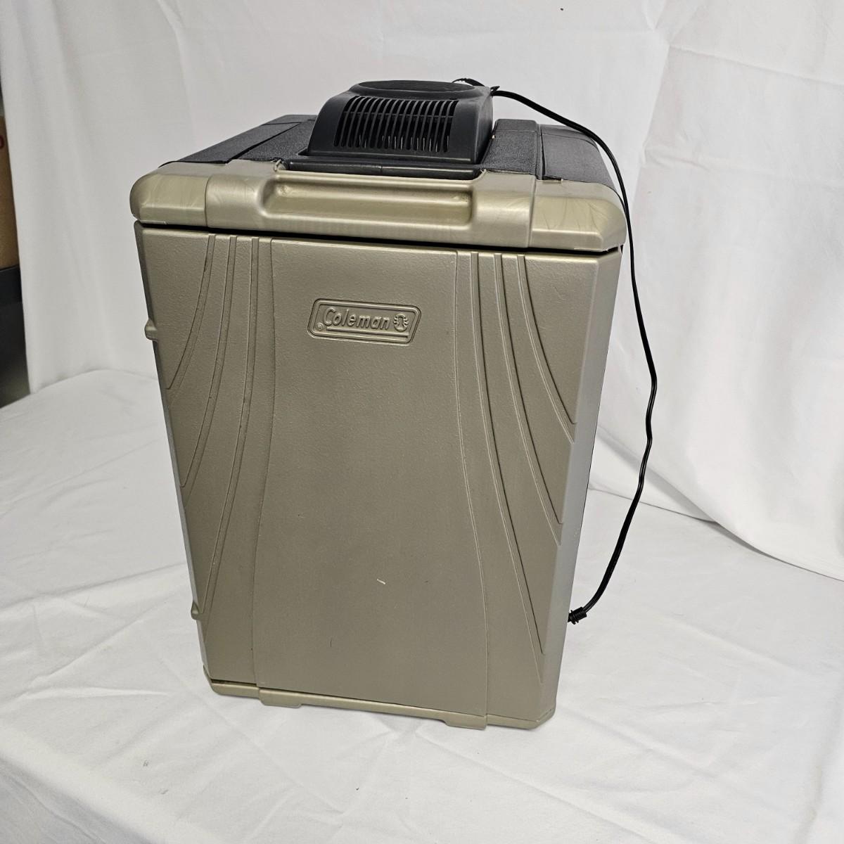 Coleman Power Chill Iceless Cooler (GJS)
