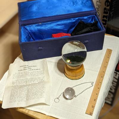 Crystal Ball Gazing Reading Kit