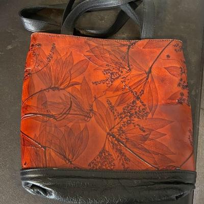 CL Whiting Leather Leaf HandBag