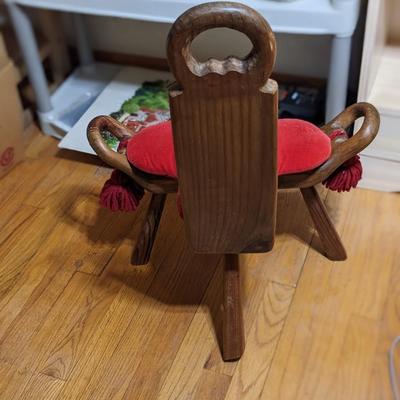 Vintage Don Shoemaker Wood 3 Legged "Silla Partera"