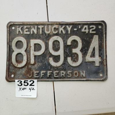 1942 Kentucky Jefferson Car License Plate