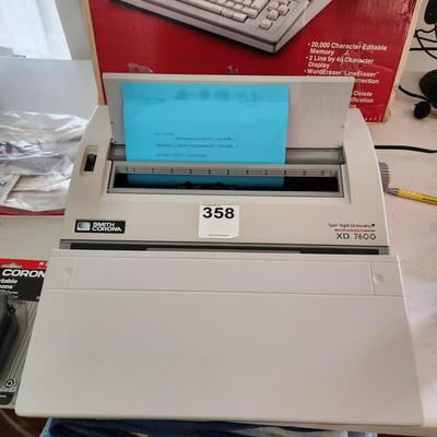 Smith Corona Word Processing Typewriter XD 7600 Tested working