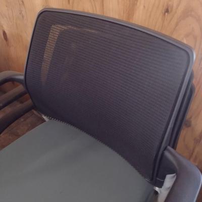 Set of Three Hon Brand Stationary Office Chairs with Mesh Back