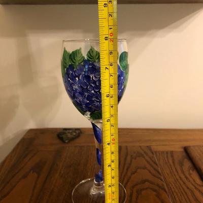 Assorted Glassware -Lot 102