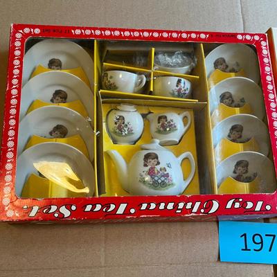 Lot of 2 newer tea sets