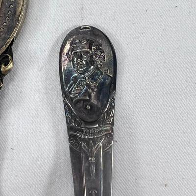 Napoleon bronze miniature figurine vintage collectible Spoons and Fork
