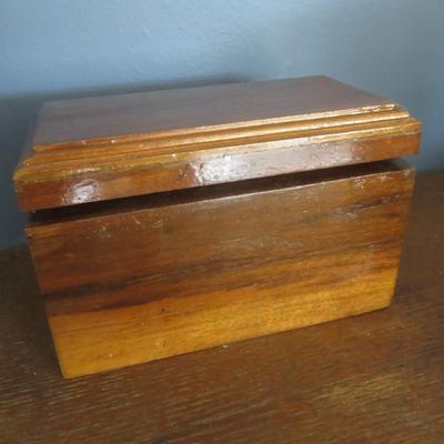 Walnut Dovetail Box