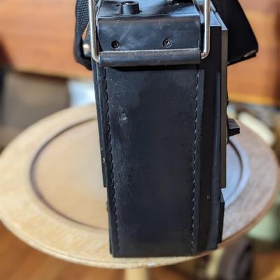 Vintage Readers Digest Multi-Band Receiver , Works!