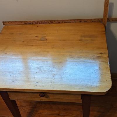 Beautiful Qtr Sewn Work Desk