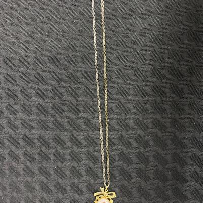 Rose necklace