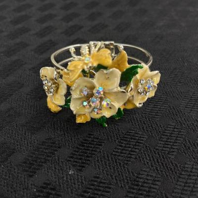 Vintage floral and enamel rhinestone bracelet
