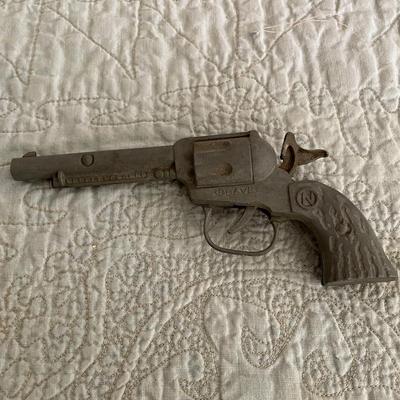 2 COLLECTABLE TOY GUNS
