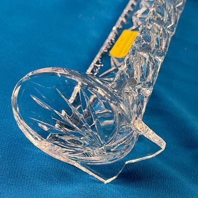 LEADED HAND CUT CRYSTAL COOKIE RACK SERVING DISH
