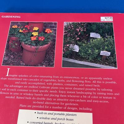 GARDNERâ€™S GUIDE TO PLANTERS, CONTAINERS, RAISED BEDS BOOK