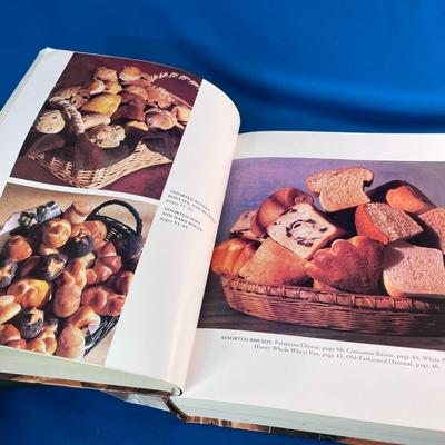 HOW TO BAKE BOOK BY NICK MALGIERI