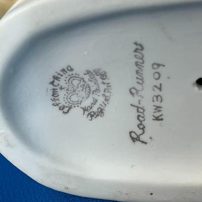 LEFTON HANDPAINTED BISQUE ROAD RUNNER FIGURE