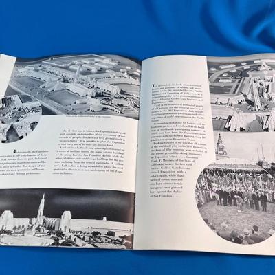 1939 GOLDEN GATE EXPO MAGAZINE STYLE BOOK FOR UPCOMING EXPO IN SAN FRANCISCO 