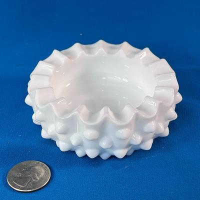 CUTE WHITE HOBNAIL DISH 