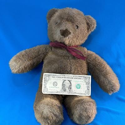 VINTAGE-LOOK LOVABLE TEDDY BEAR