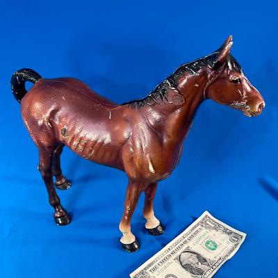 ANTIQUE CAST METAL HORSE FIGURE