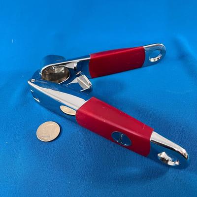 STURDY KITCHENAID GARLIC PRESS