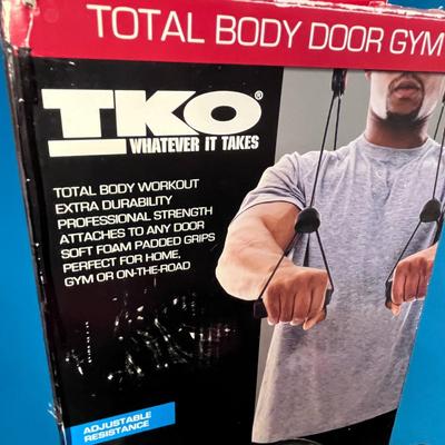 TOTAL BODY DOOR GYM WORKOUT KIT 