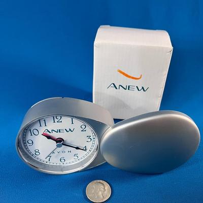 BATTERY OPERATED TRAVEL ALARM CLOCK NEW IN BOX 