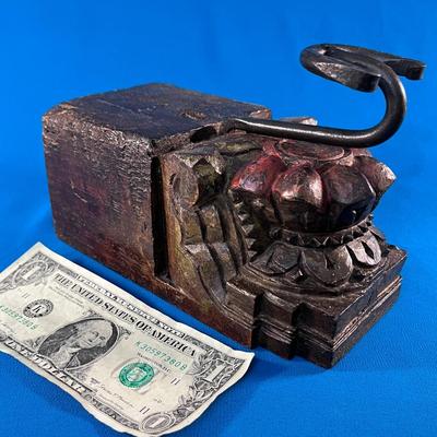 INTERESTING ANCIENT INDIAN TEMPLE WOOD CARVED BLOCK w/ IRON COAT HOOK